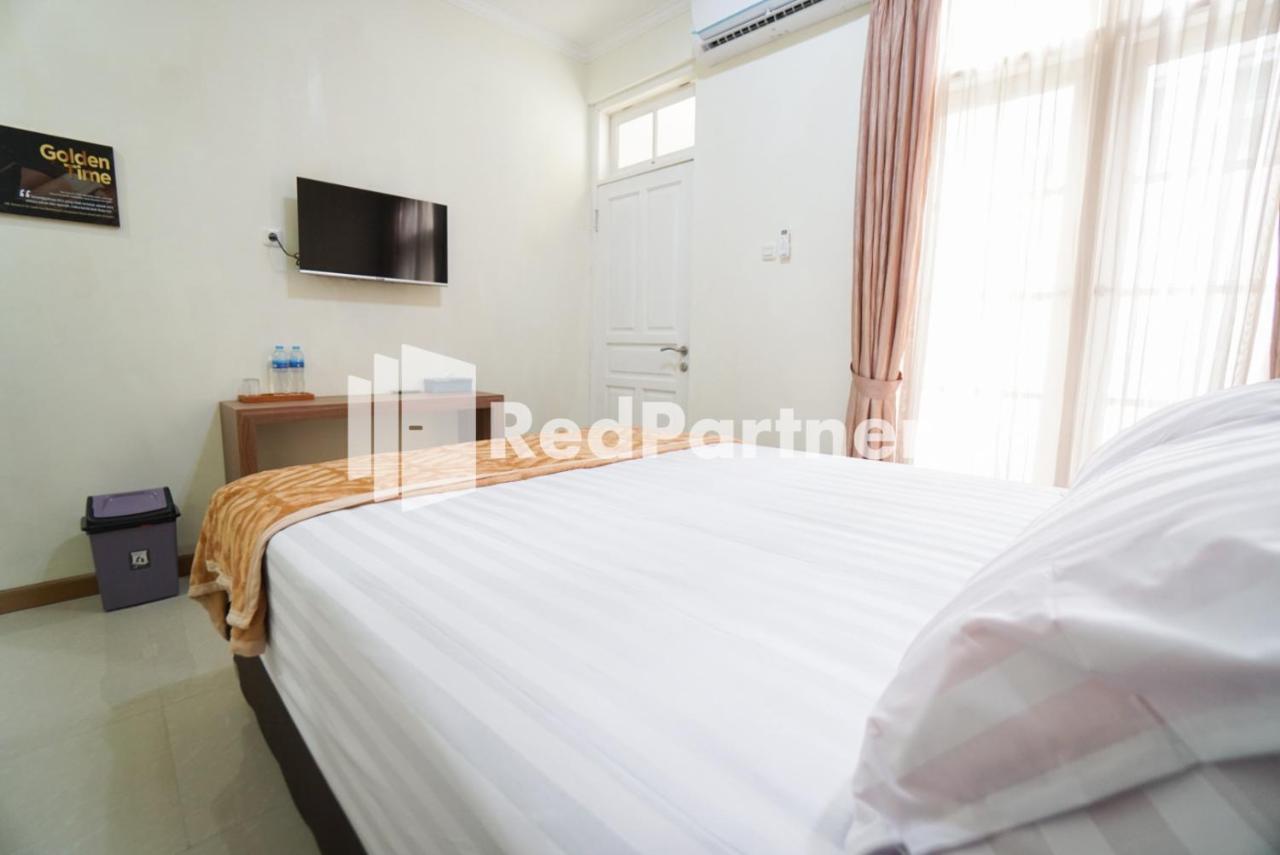 Fazza Syariah Mitra Reddoorz Hotel Jakarta Ngoại thất bức ảnh