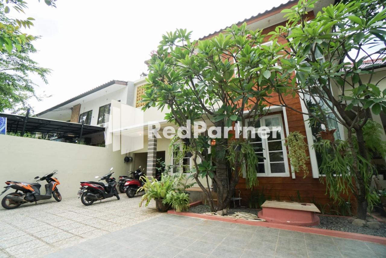 Fazza Syariah Mitra Reddoorz Hotel Jakarta Ngoại thất bức ảnh