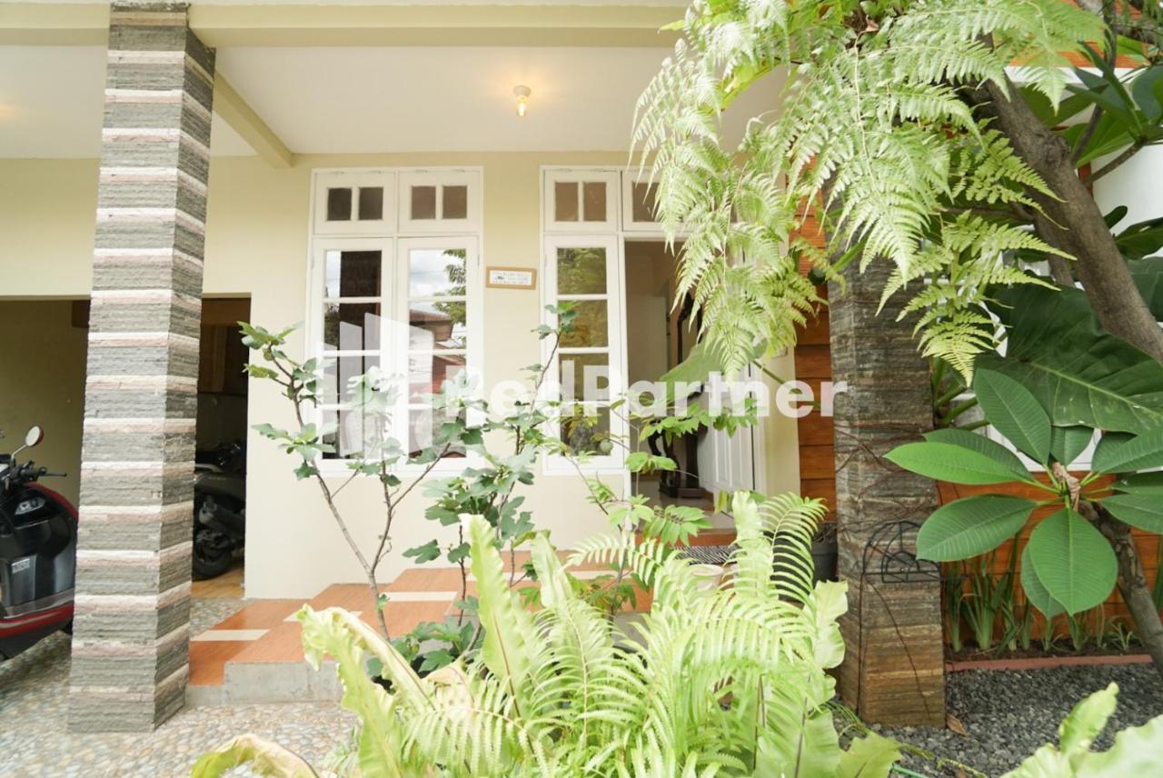 Fazza Syariah Mitra Reddoorz Hotel Jakarta Ngoại thất bức ảnh